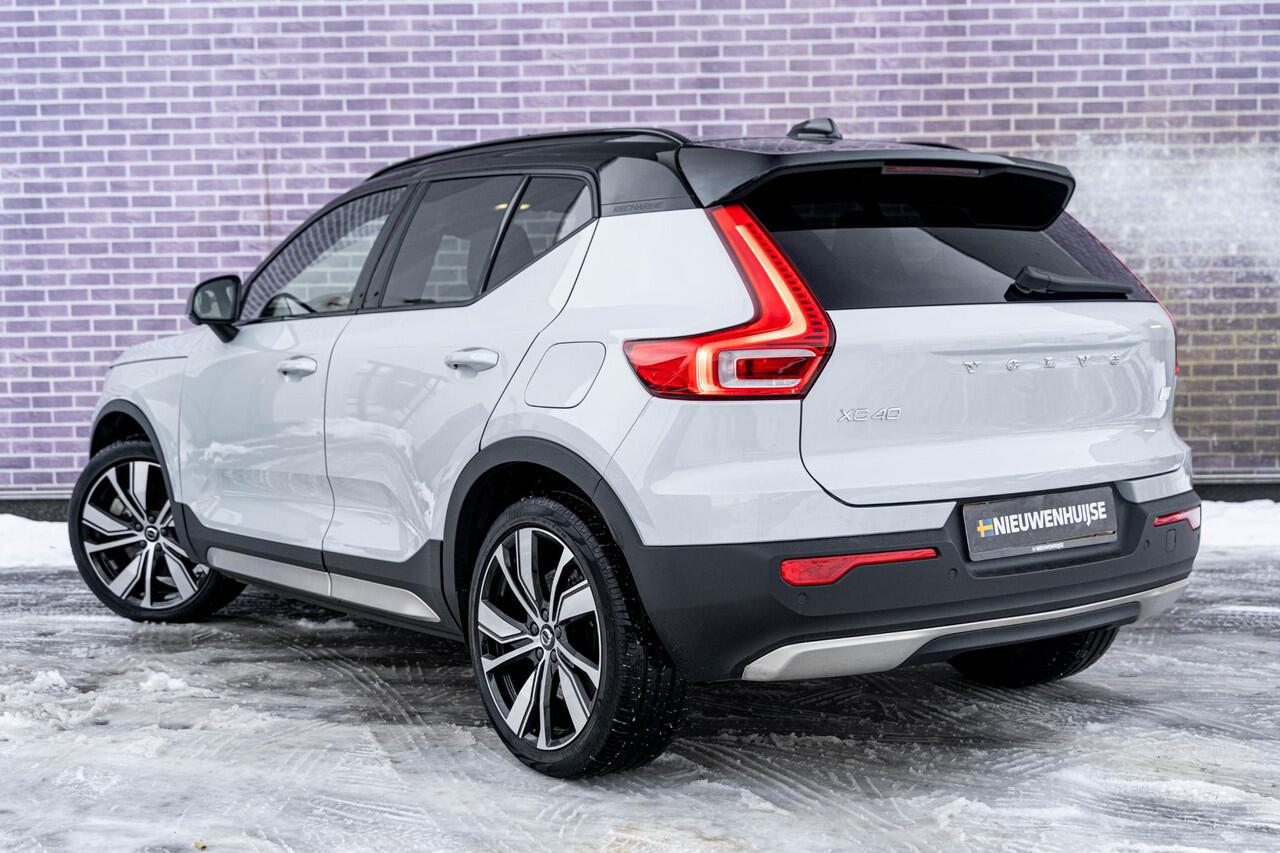 Volvo XC40 Recharge P8 AWD R-Design | Stoel- / Stuurverwarming | Schuif- / Kanteldak | 360 Camera | Harman Kardon Audio | Dodehoekdetectie | Adaptive Cruise Control | Keyless Entry |