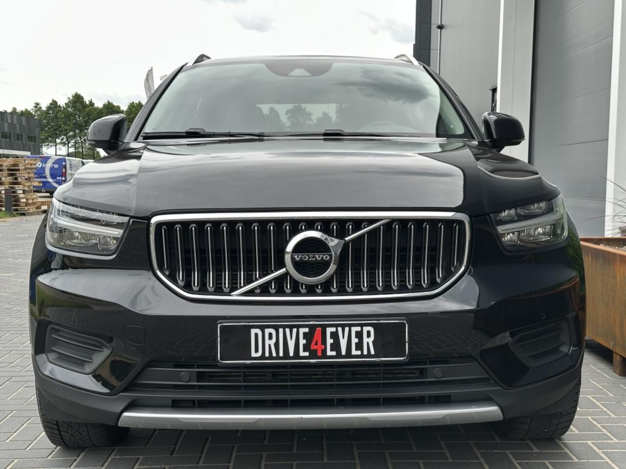 Volvo XC40 1.5 T4 Rech Inscr. M2022 NAVI PDC CAMERA LEDER LED VIRTUAL