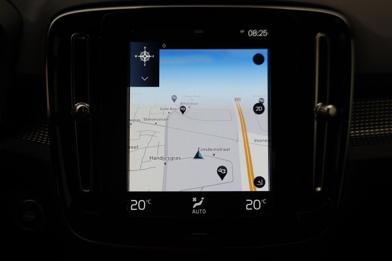 Volvo XC40 1.5 T4 Recharge Inscription Expression LED, Apple Carplay, Lane Assist, Sportstoelen, PDC