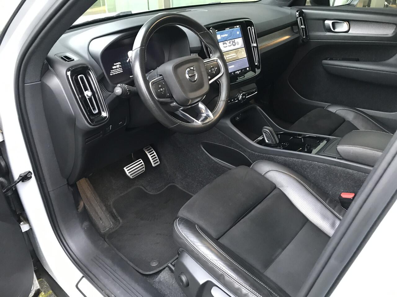 Volvo XC40 Recharge P8 AWD R-Design | Rijklaar incl 12 mnd Bovag | SoH 92% Camera LED Keyless entry Blis Stoelverwarming