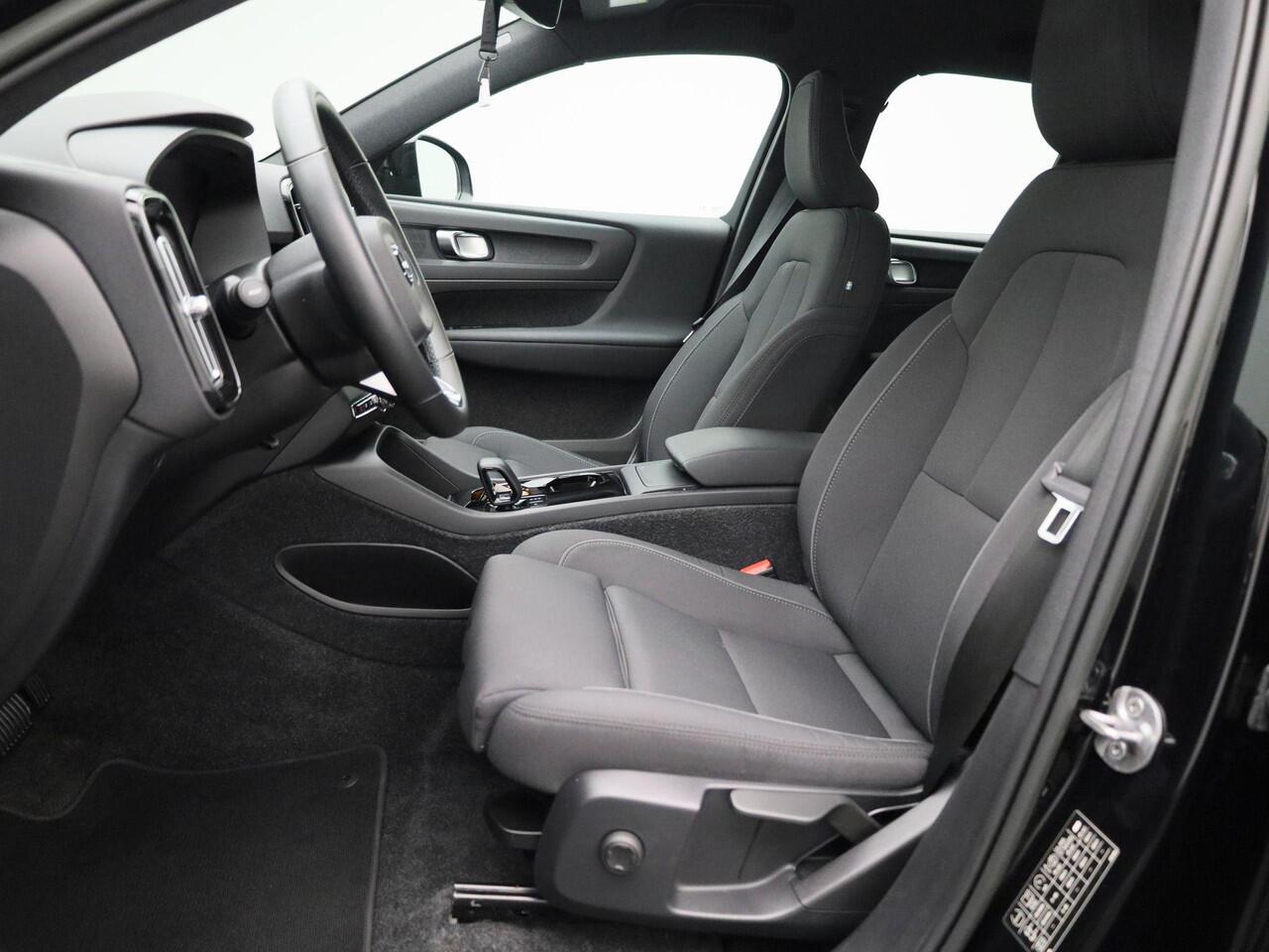 Volvo XC40 Recharge Core