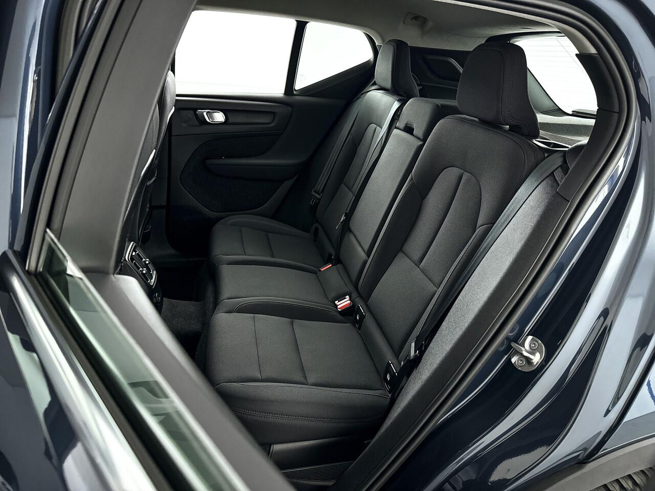 Volvo XC40 T4 Recharge Inscription Expression Plug-in Hybrid | DAB | Elek. achterklep