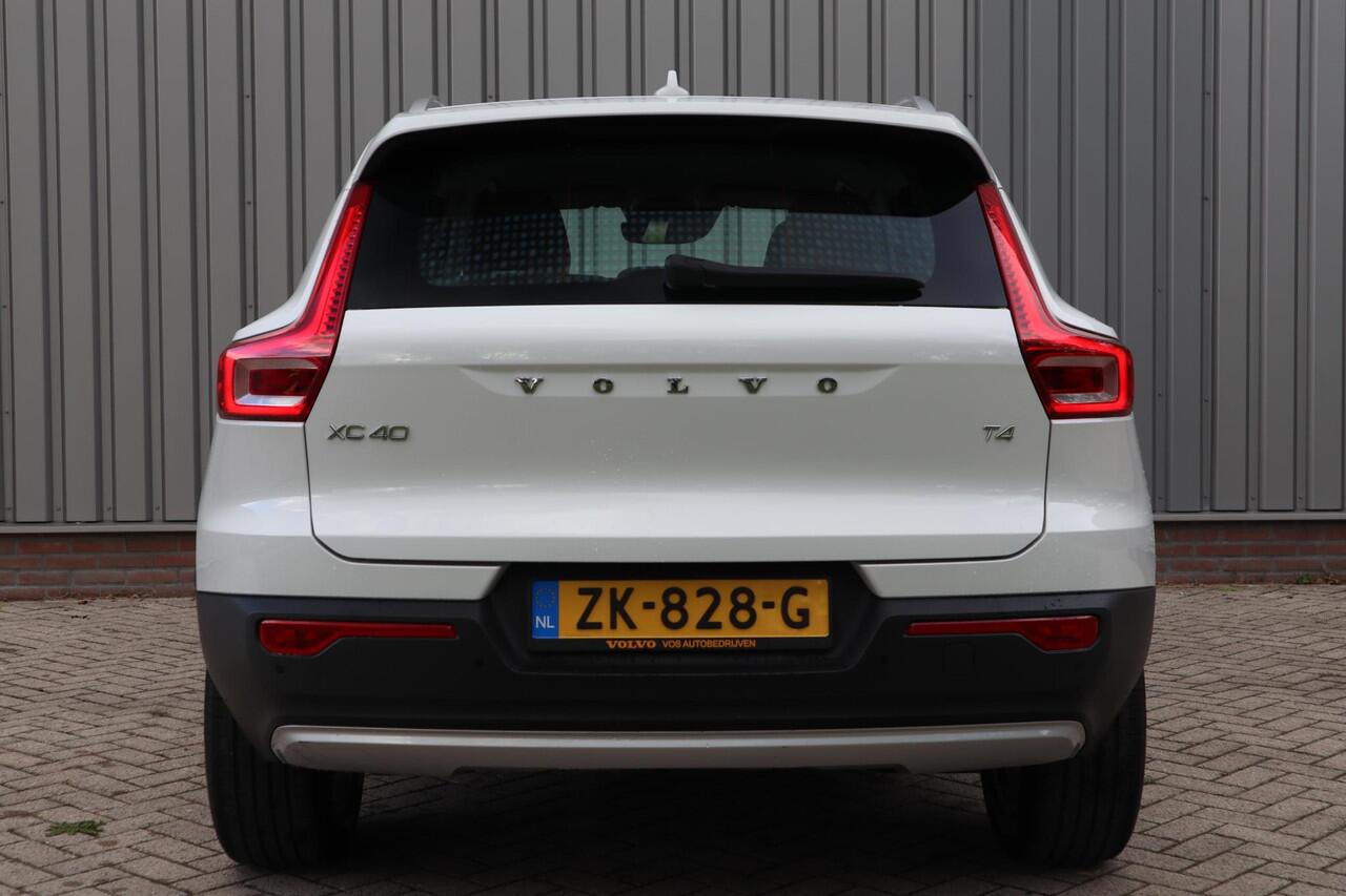 Volvo XC40 T4 Momentum Pro | Vos geleverd en onderhouden | BTW | Trekhaak |