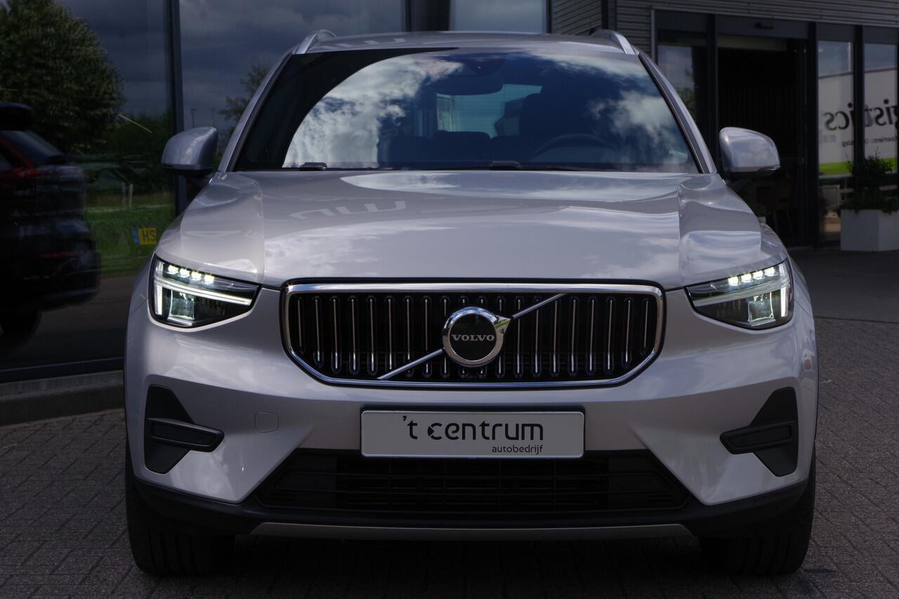 Volvo XC40 1.5 T4 Plug-in Hybrid Core Bright 211 PK, LED, Cruise Control, Climate Control, Camera, Carplay