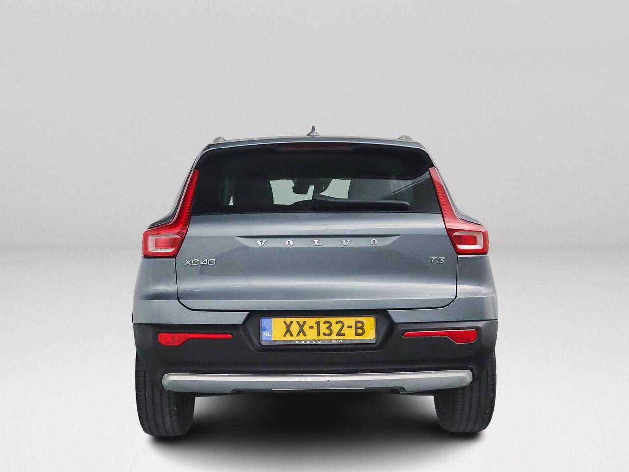 Volvo XC40 T3 Momentum | Parkeercamera