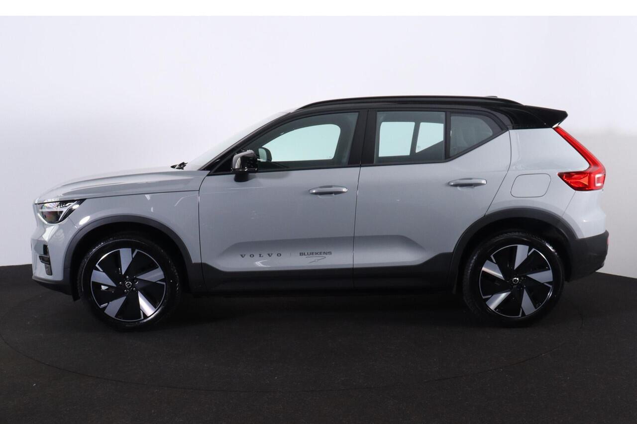 Volvo XC40 Single Motor Extended Range Plus 82 kWh - IntelliSafe Assist & Surround - Parkeercamera - Verwarmde voorstoelen & stuur - Parkeersensoren voor & achter - Draadloze tel. lader - Extra getint glas - 19' LMV met all season banden