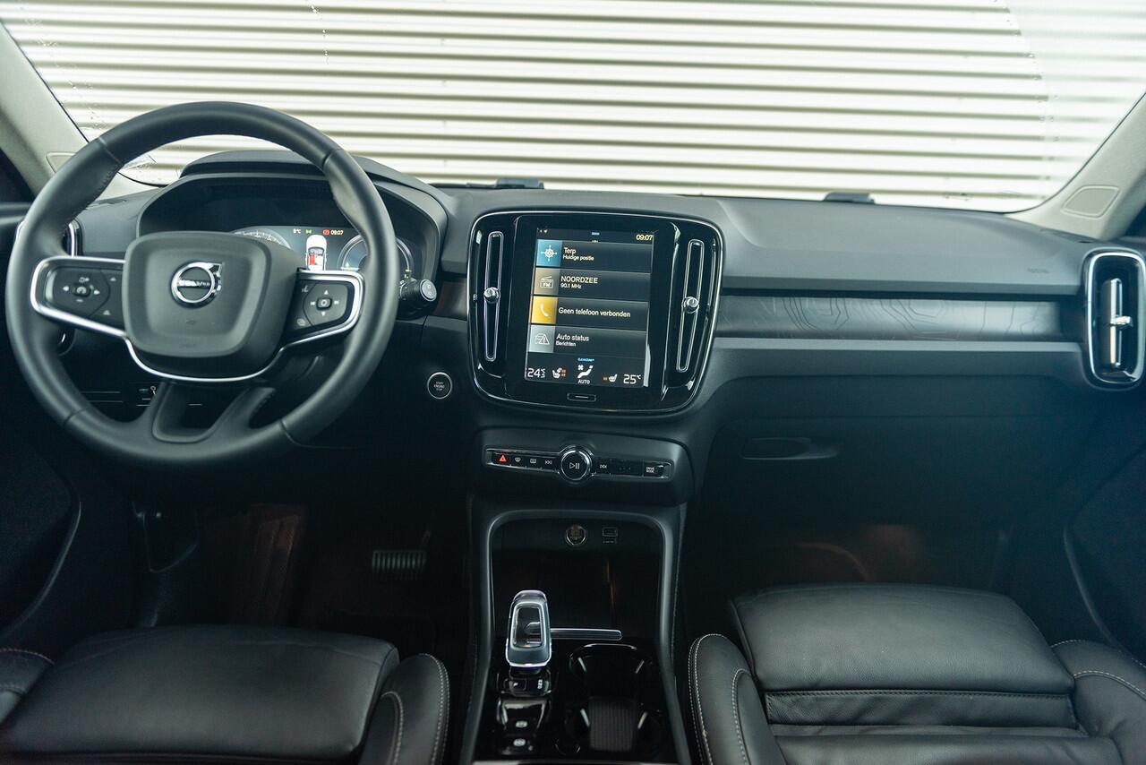 Volvo XC40 T4 Aut. Plug-in Hybrid Ultimate Bright Leder ACC Panoramadak Stoelverwarming 211pk
