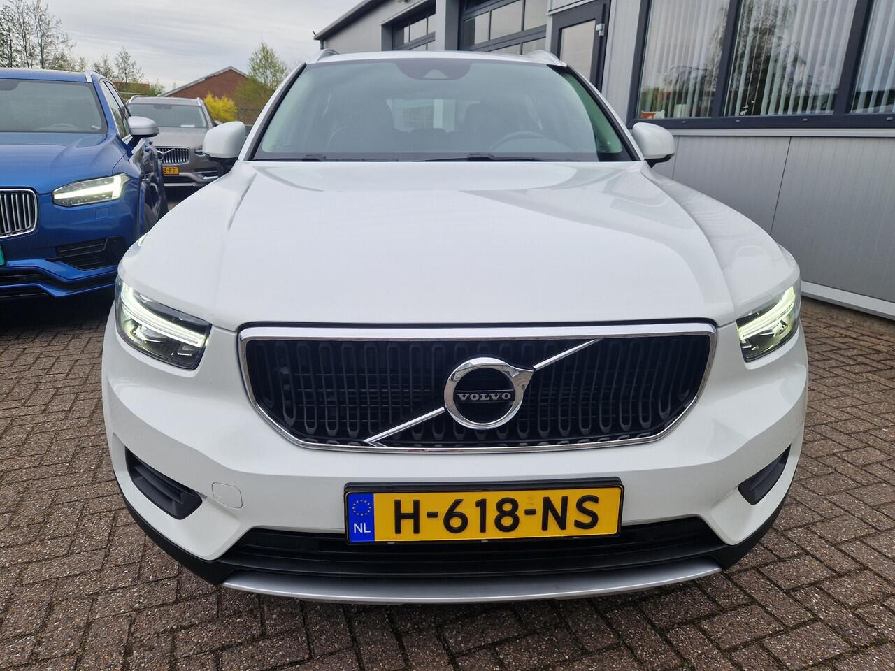 Volvo XC40 1.5 T5 Twin Engine Momentum Pro NL Auto | Verw.stoelen