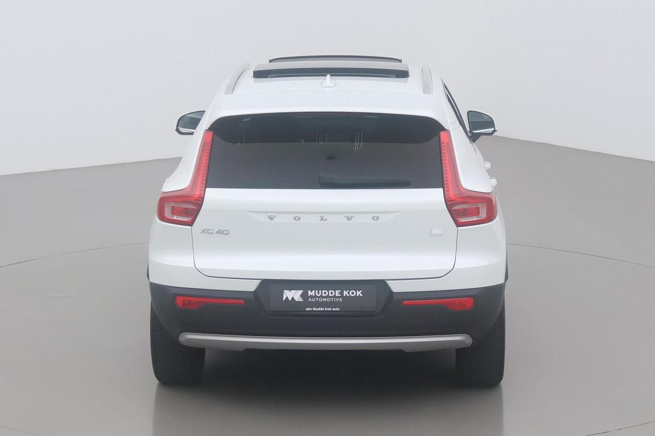 Volvo XC40 T5 Recharge Inscription Expr. | Panoramadak | 19 Inch | Keyless | Apple Carplay | Getint Glas