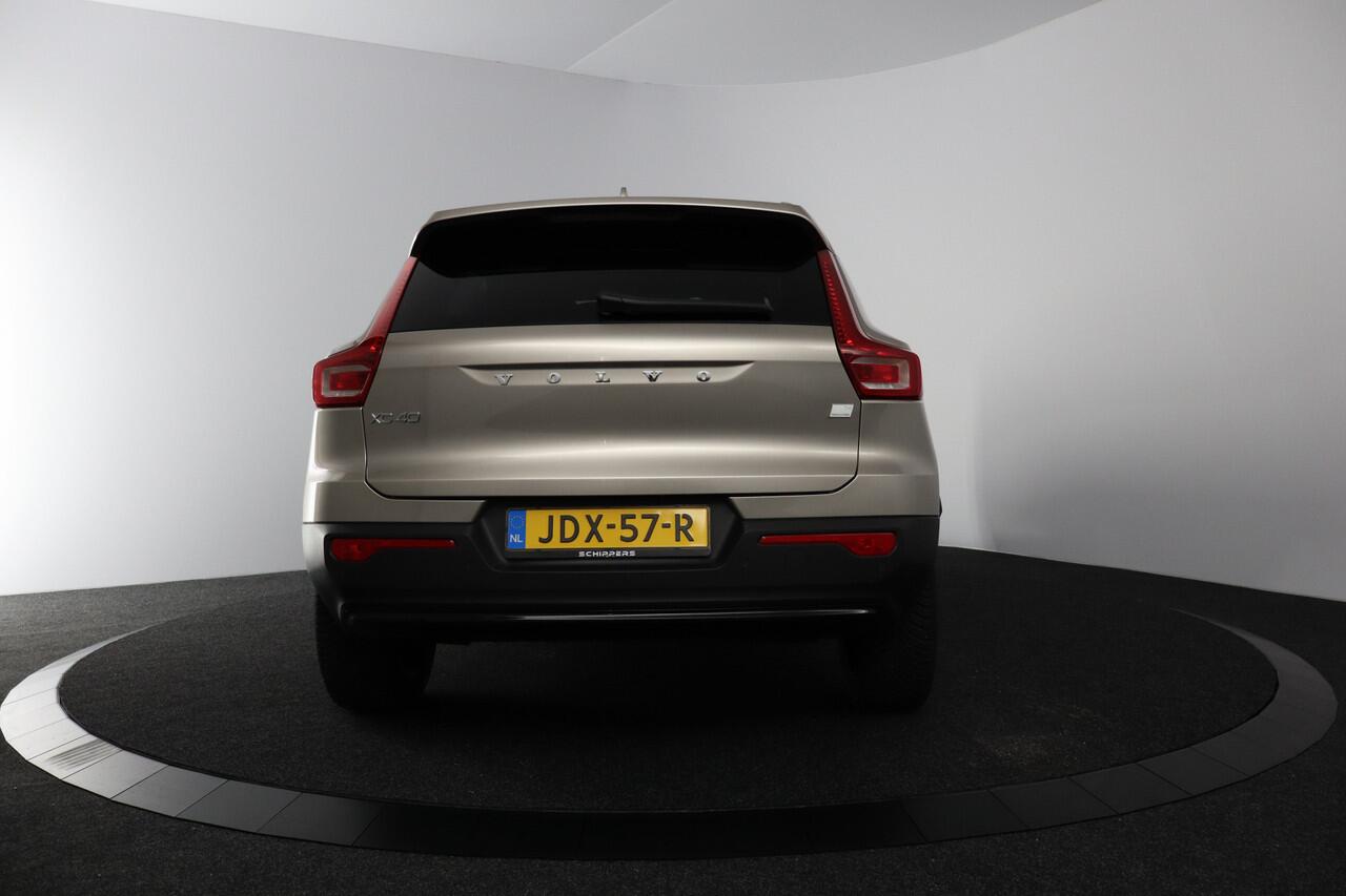 Volvo XC40 1.5 T4 Plus Dark | 360 Camera | Navigatie |
