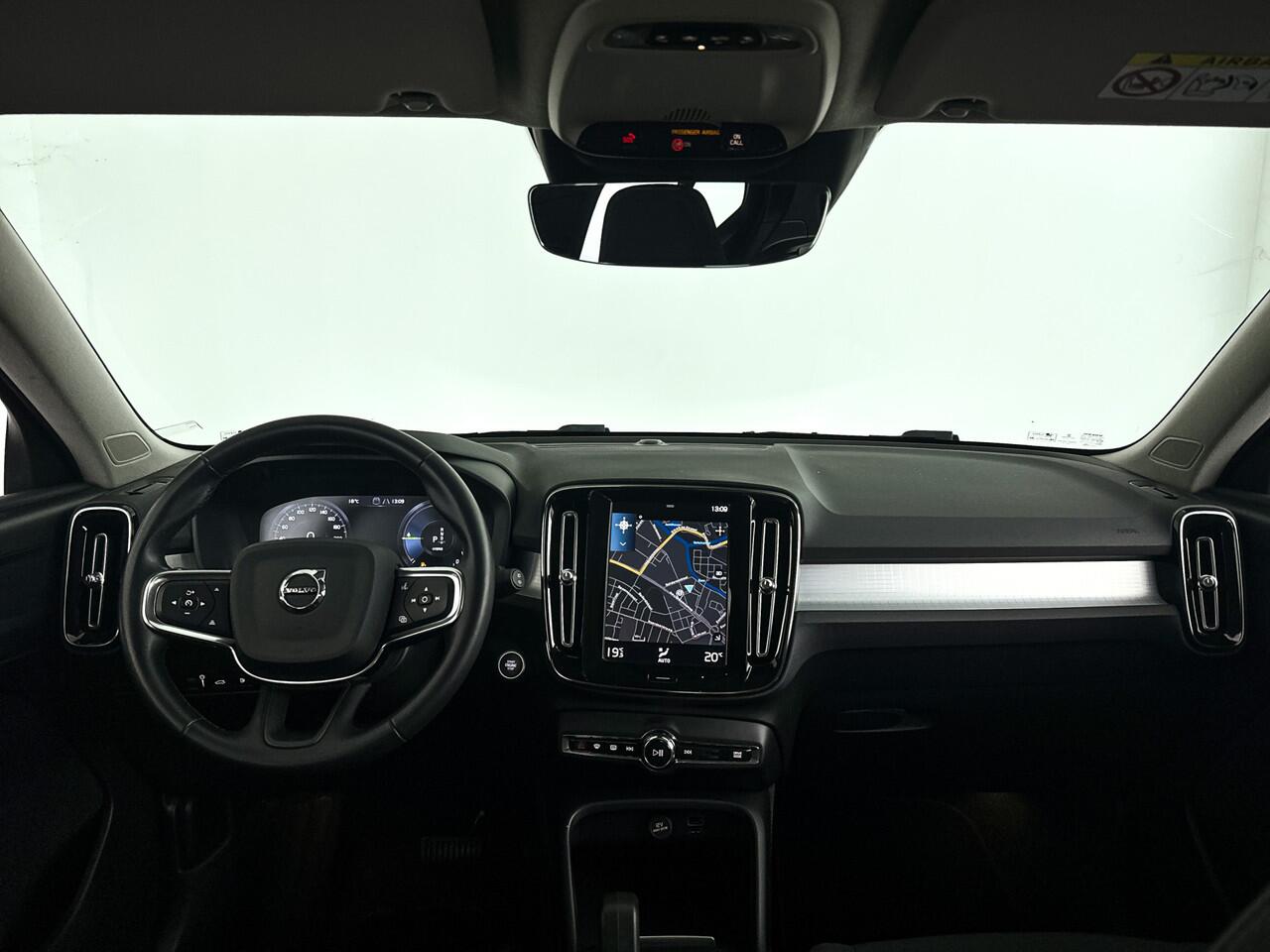 Volvo XC40 T4 Recharge Inscription Expression | Parkeercamera | Cruise Control