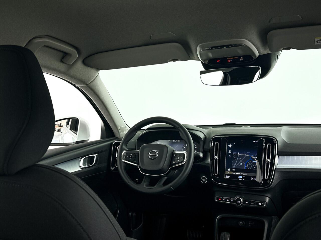 Volvo XC40 T2 Business Pro | Navigatie | Parkeercamera | Airco |