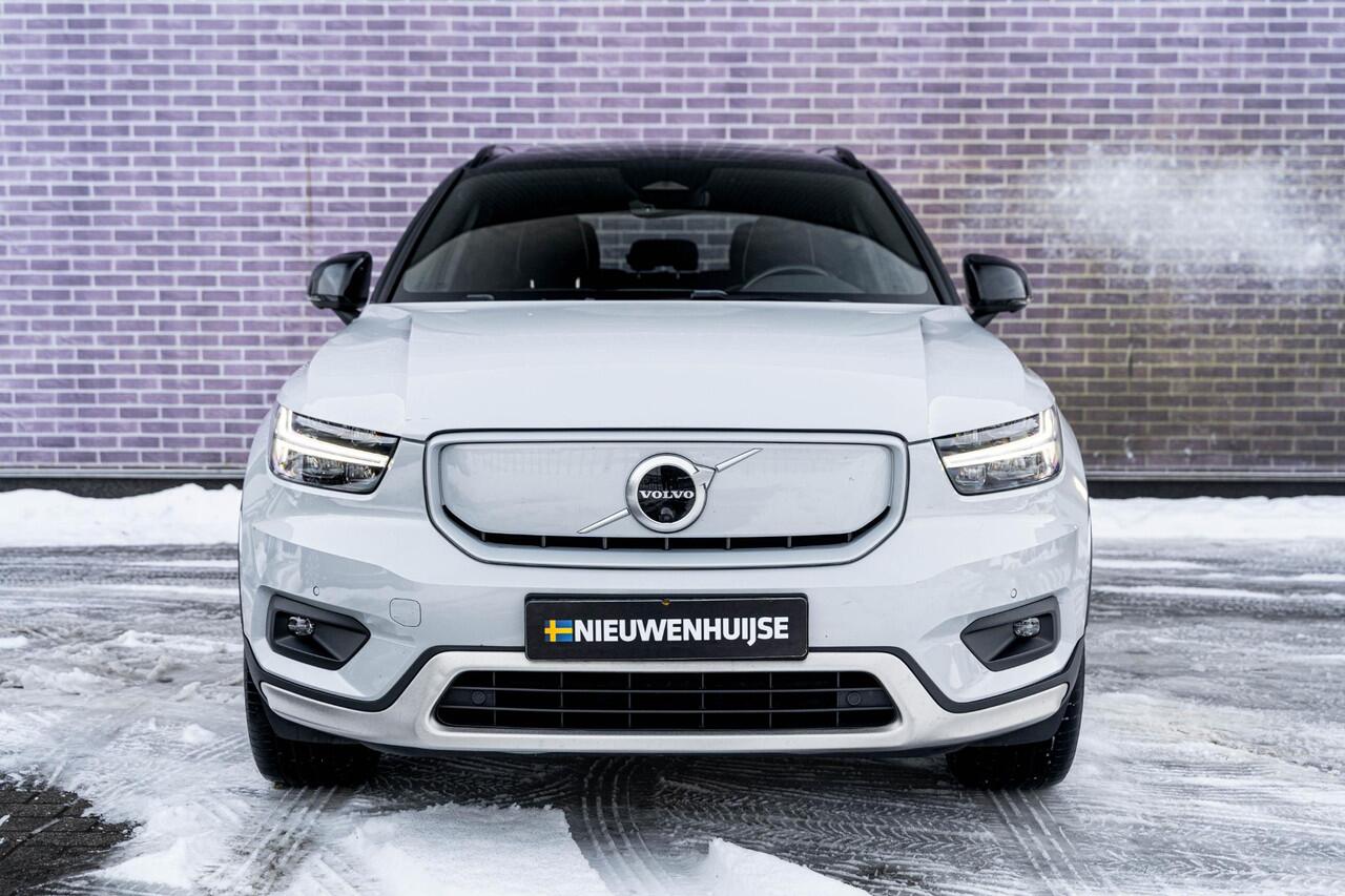 Volvo XC40 Recharge P8 AWD R-Design | Stoel- / Stuurverwarming | Schuif- / Kanteldak | 360 Camera | Harman Kardon Audio | Dodehoekdetectie | Adaptive Cruise Control | Keyless Entry |