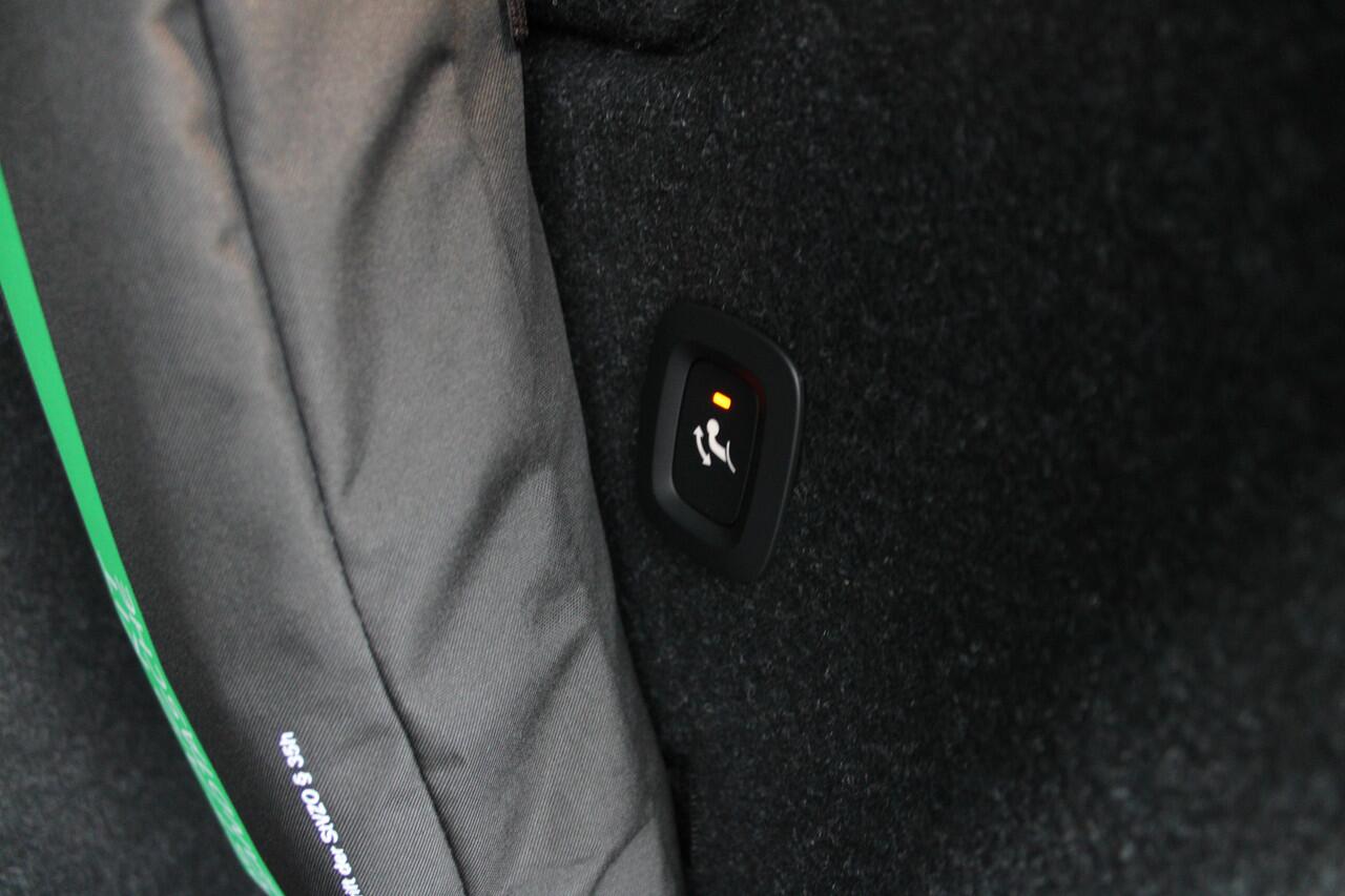 Volvo XC40 Extended Range Plus | Trekhaak | Blis | Warmtepomp