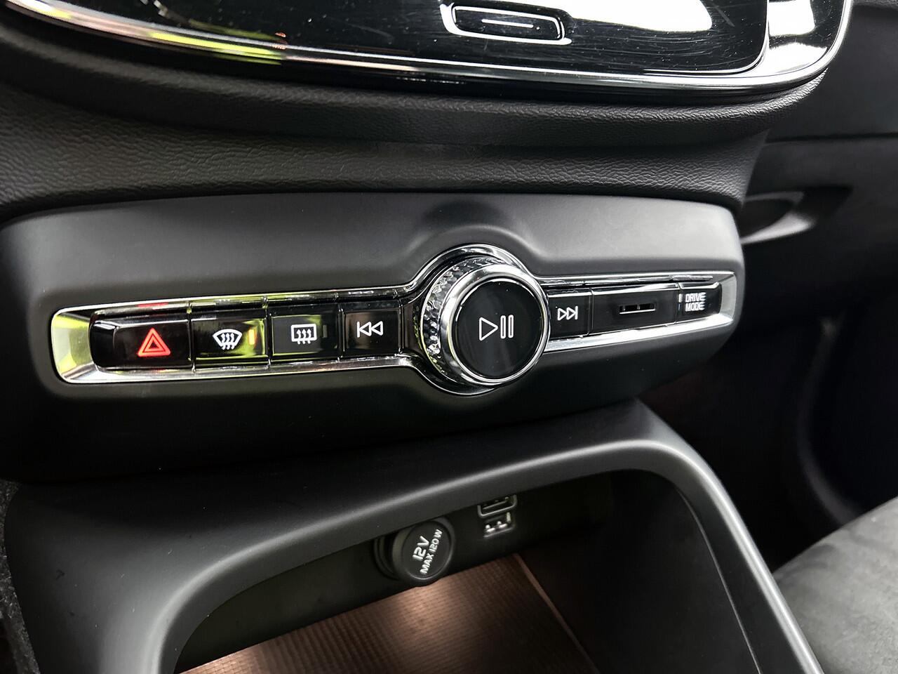 Volvo XC40 1.5 T5 Twin Engine R-Design Trekhaak | Climate Control | Cruise Contol | Achteruitrijcamera | Lichtmetalen velgen