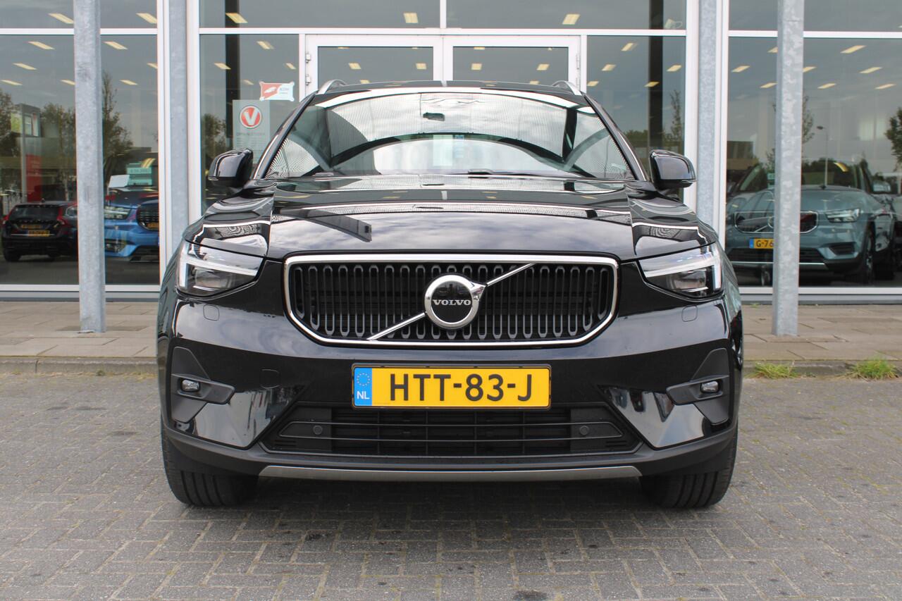 Volvo XC40 B3 Automaat Core | Camera | AppleCarplay | El. Voorstoelen | Parkeersensoren V+A | DAB |