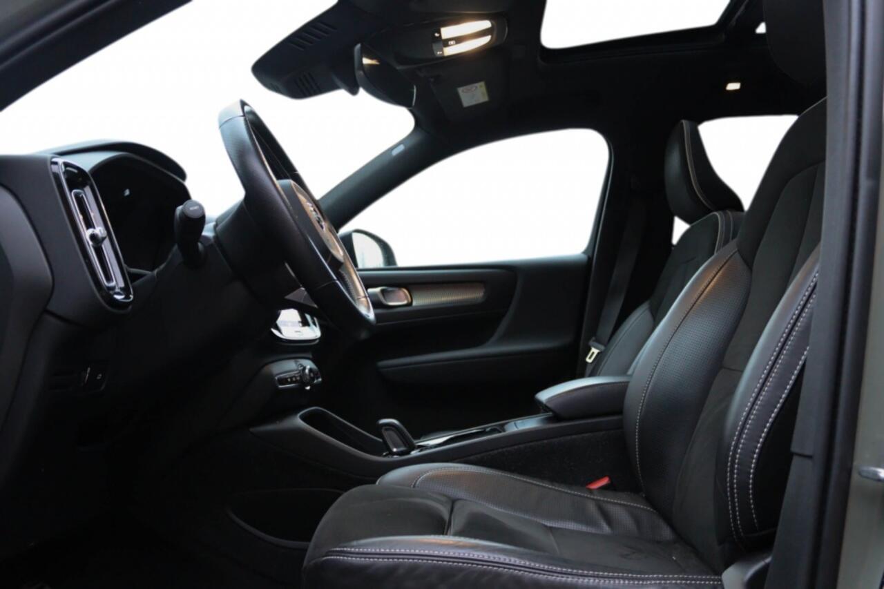 Volvo XC40 R Design Recharge P8 AWD 78KWH l 91% SOH l Panorama l Winterpakk