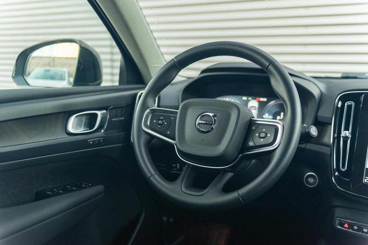 Volvo XC40 T4 Aut. Plug-in Hybrid Ultimate Bright Leder ACC Panoramadak 211pk