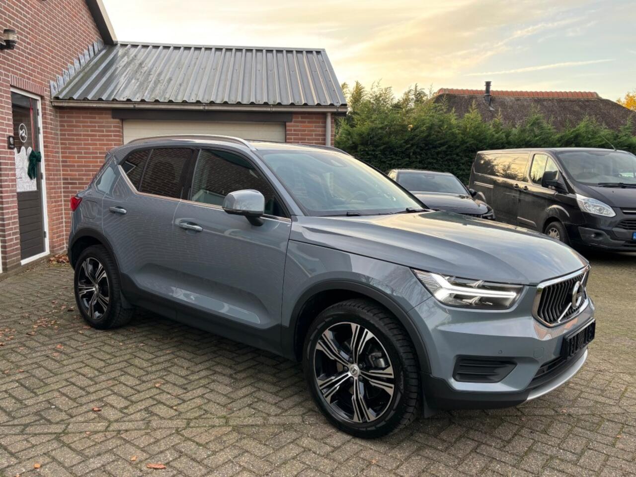 Volvo XC40 B4 2.0 Pano, Trekhaak, Acc