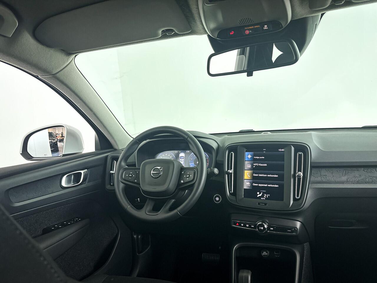 Volvo XC40 T2 Momentum Core | Cruise Control | Navigatie