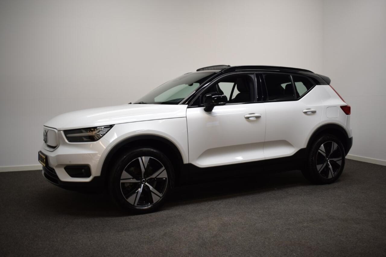 Volvo XC40 Recharge P8 AWD R-Design 408 pk Sunroof/ Trekhaak 1500kg/ Harman Kardon/ 360 Cam/ Stuur en Stoelverw.