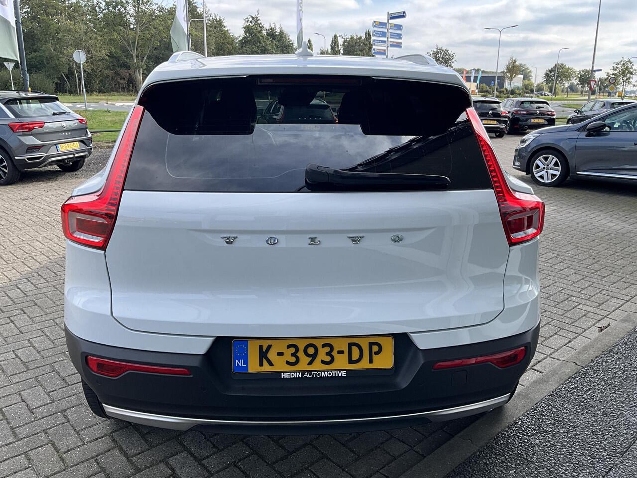 Volvo XC40 1.5 T2 Momentum