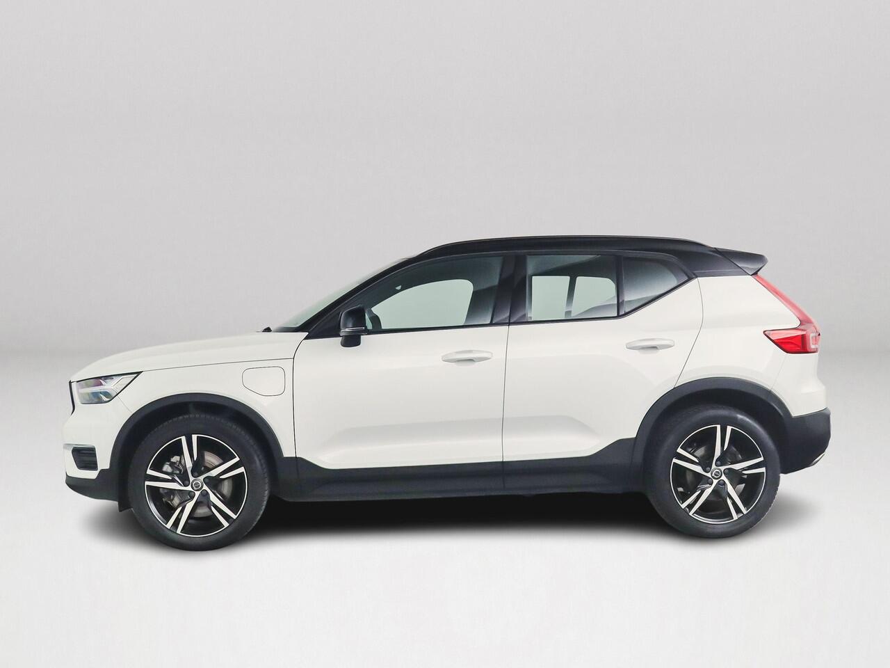 Volvo XC40 T5 Twin Engine R-Design | Parkeercamera