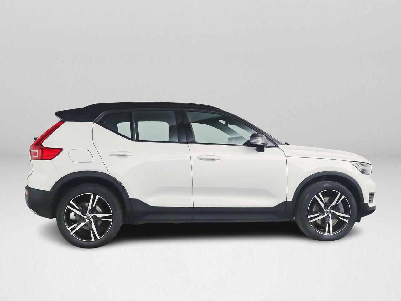 Volvo XC40 T5 Twin Engine R-Design | Parkeercamera
