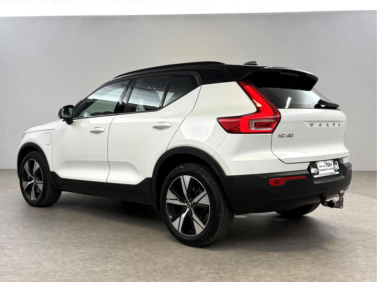 Volvo XC40 1.5 T4 Recharge R-Design | Virtual | Camera | Trekh. | Adap. Cruise | Stoel/Stuur verw. | Keyless