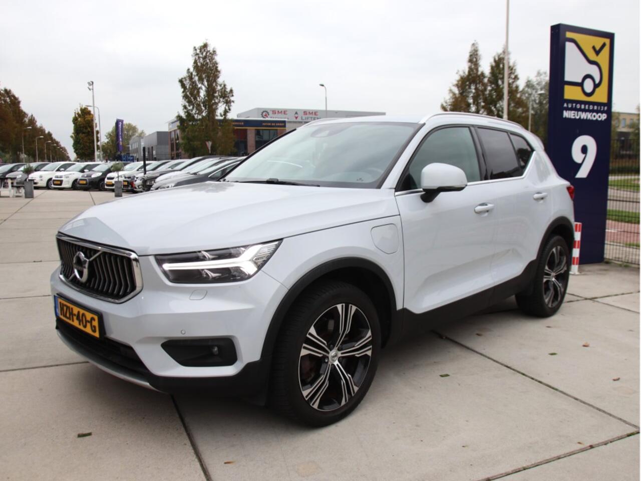 Volvo XC40 1.5 T4 Recharge Inscription Camera/Carplay, Leder, 4x stoel&stuur verwarming Eindejaar aanbieding!