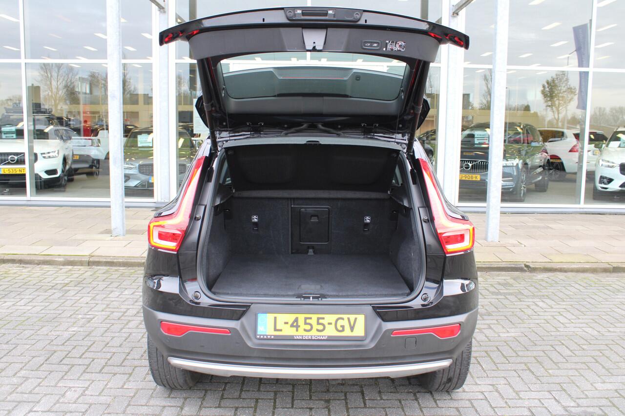 Volvo XC40 T2 Automaat Business Pro | Adapt. Cruise control | AppleCarplay | Keyless | BLIS | DAB |