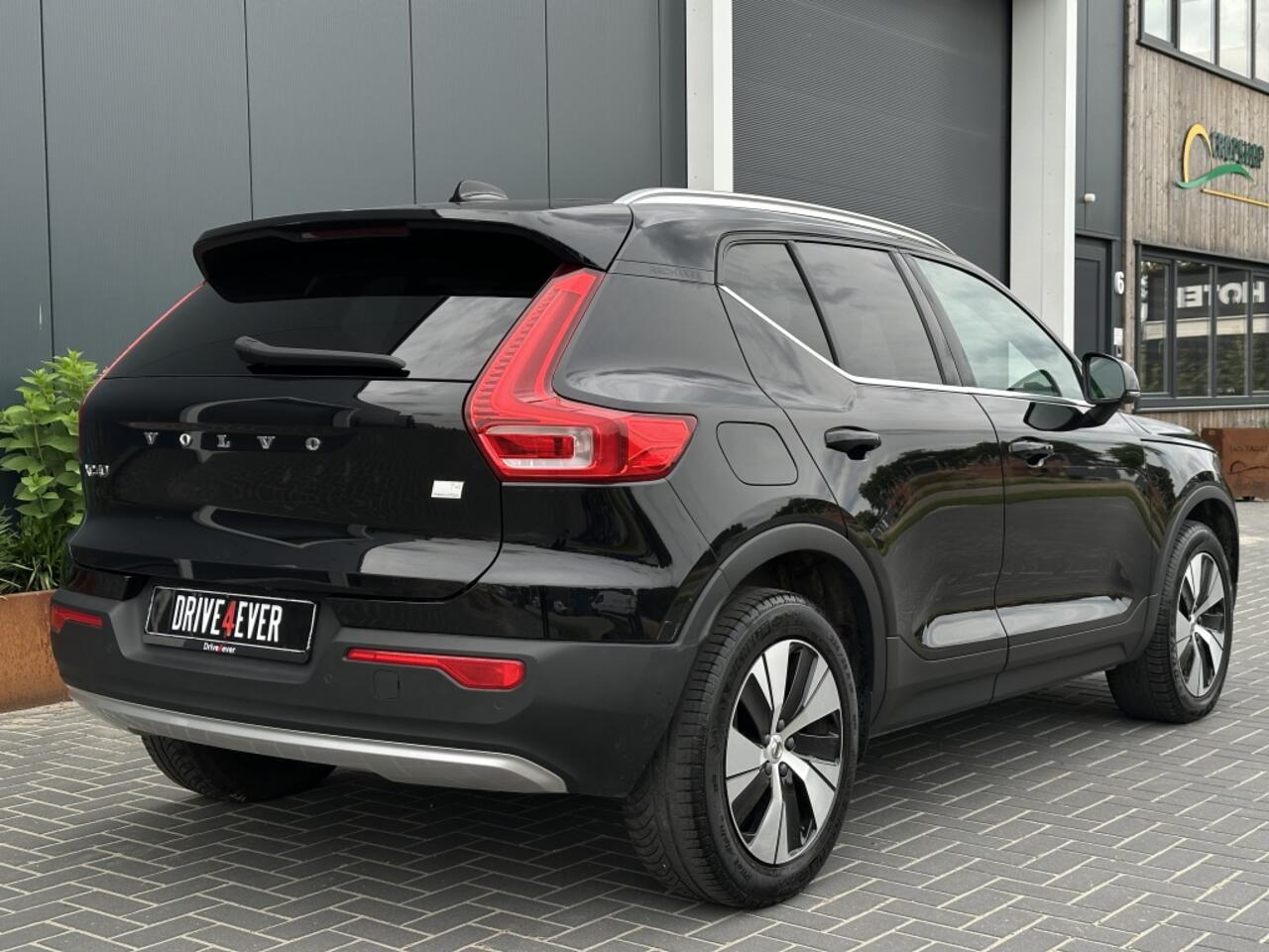 Volvo XC40 1.5 T4 Rech Inscr. M2022 NAVI PDC CAMERA LEDER LED VIRTUAL