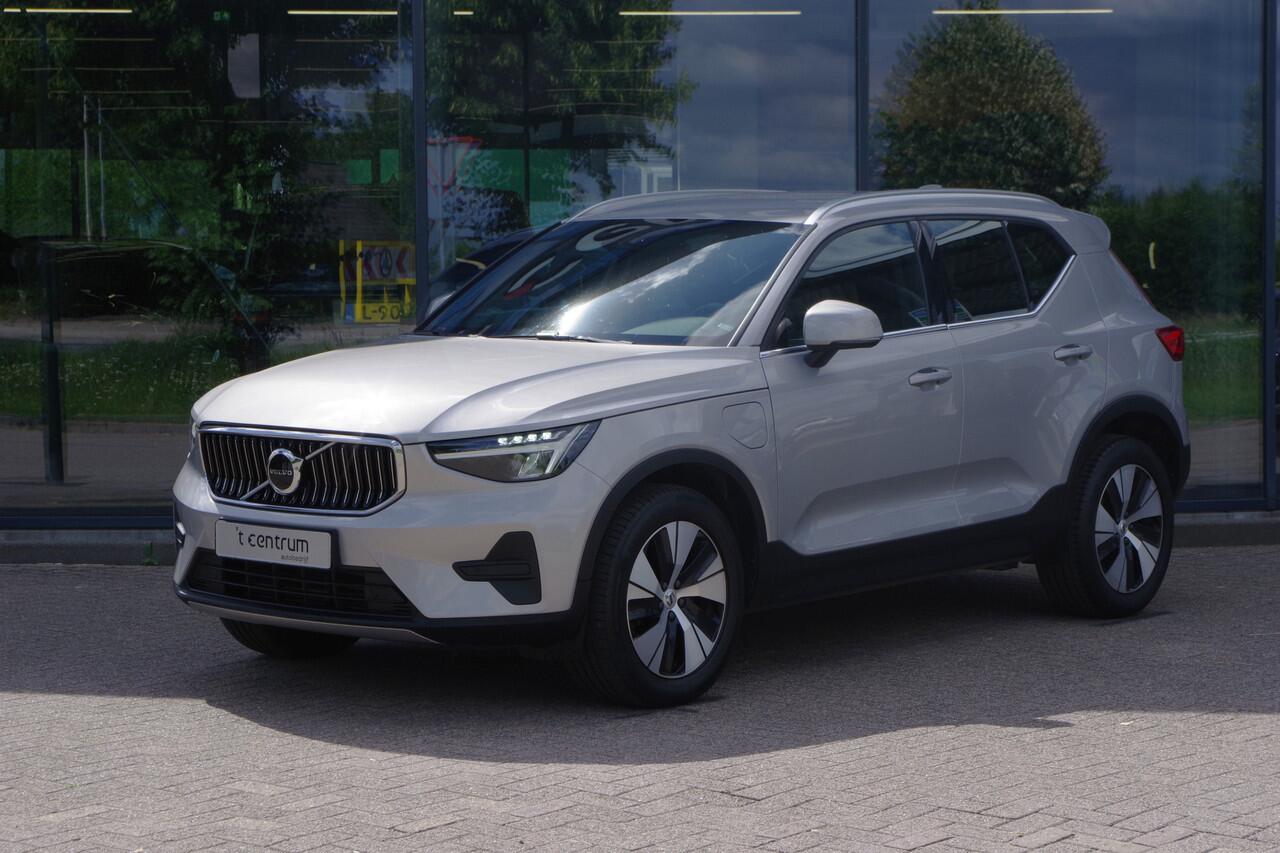 Volvo XC40 1.5 T4 Plug-in Hybrid Core Bright 211 PK, LED, Cruise Control, Climate Control, Camera, Carplay