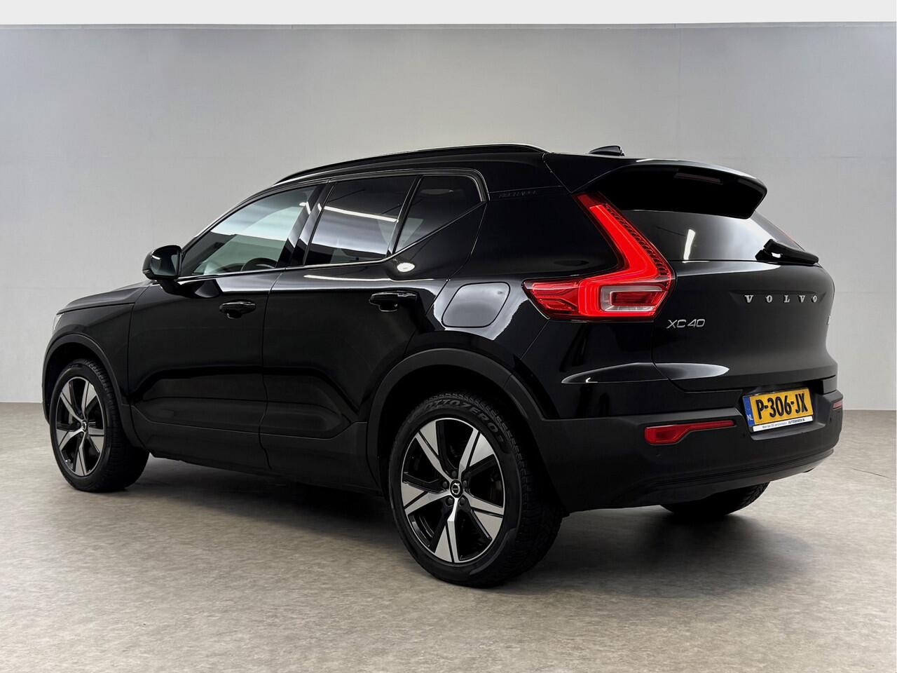 Volvo XC40 Recharge Pure Electric 69 kWh | SOH 94% | Snelladen | H/K | Pano | Memory | 360° | Virtual | Stoel/Stuur verw. | Trekh. | Adap. Cruise | Carplay | NAP