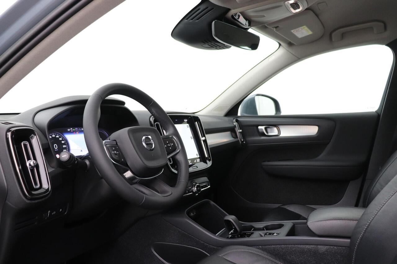 Volvo XC40 T5 Recharge Inscription Expr. | ACC | Leder | Trekhaak | Stoel+Stuurverwarming | Keyless | Camera | Apple Carplay