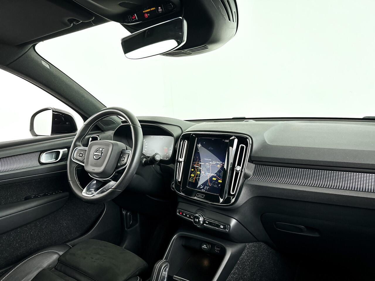 Volvo XC40 T5 Twin Engine R-Design | Parkeercamera