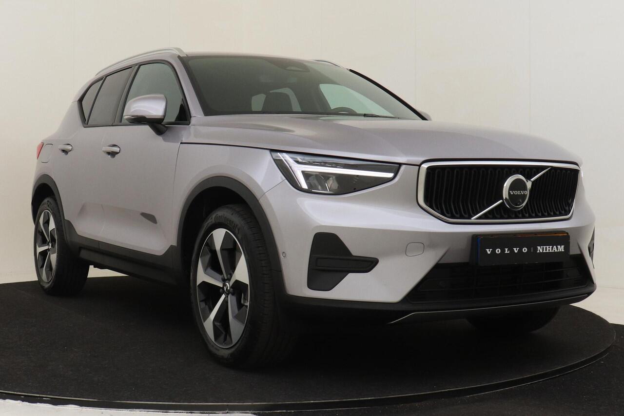 Volvo XC40 B3 (M-HYBRID) CORE BUSINESS EDITION -ADAP.CRUISE|360°CAM|HARMAN/KARDON|PRIVACY.GLAS|19"