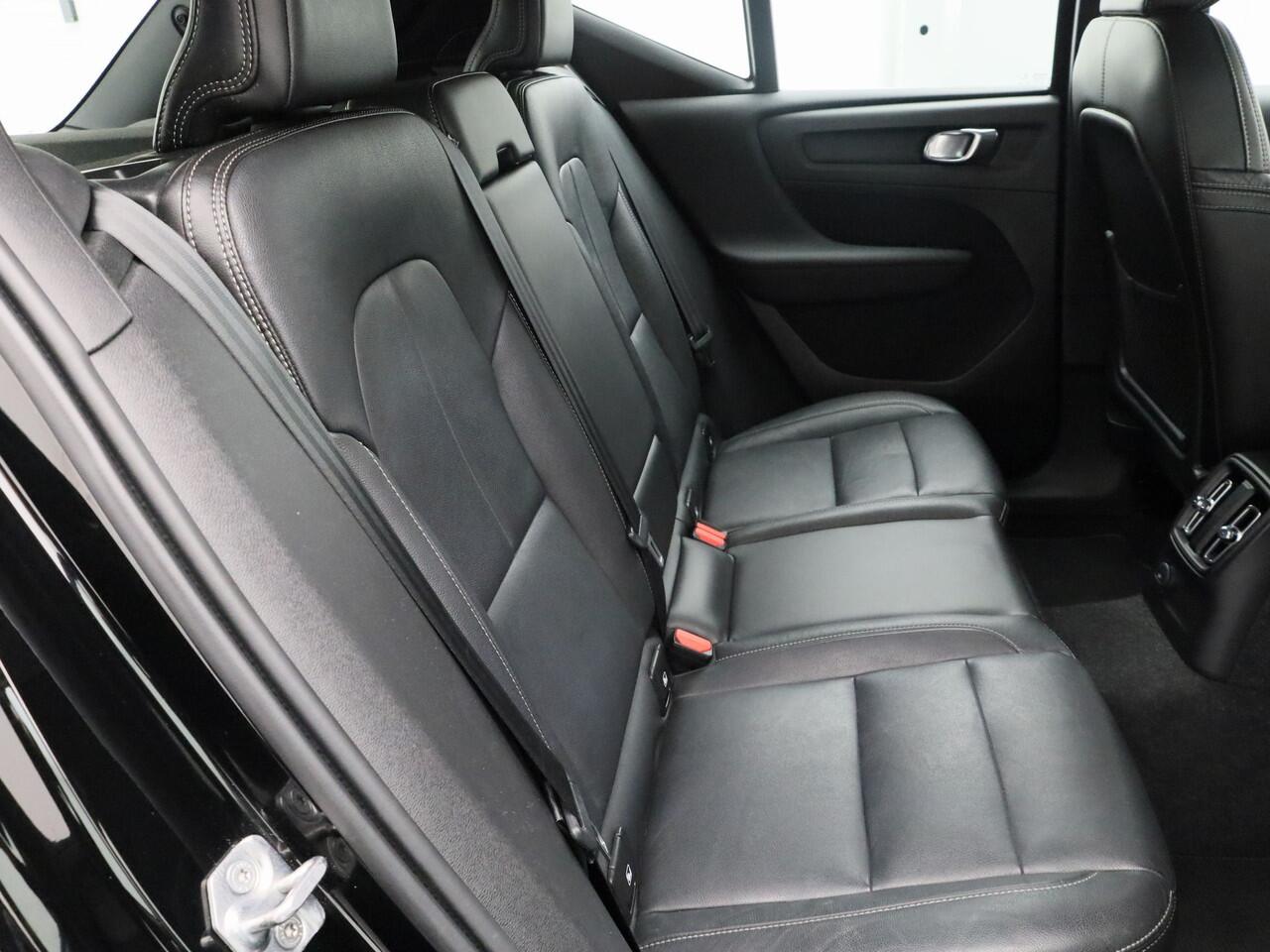 Volvo XC40 1.5 T5 Recharge Inscription | KEYLESS | LEDER