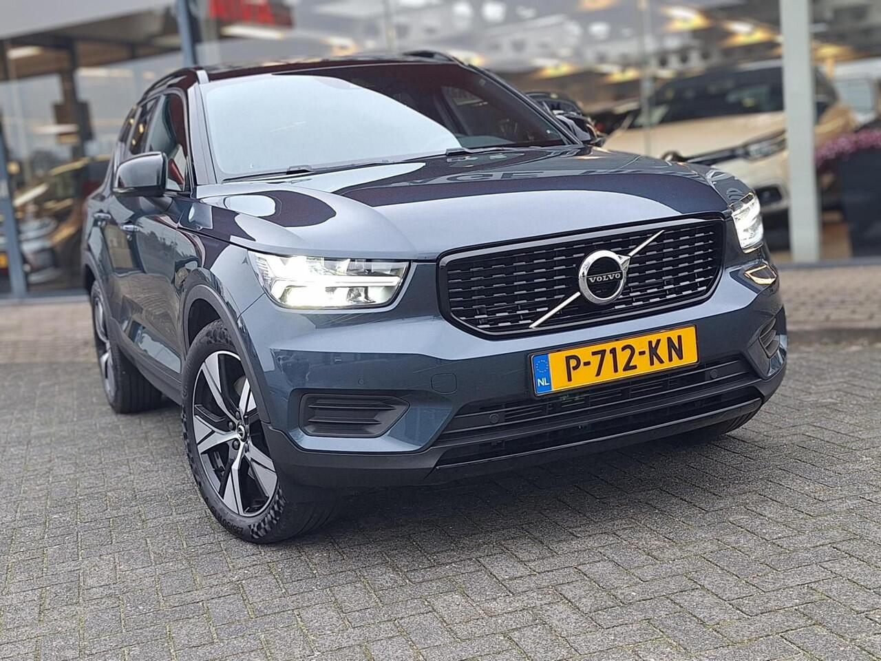 Volvo XC40 1.5 T5 Recharge R-Design | Pano | Two Tone | Trekhaak elektr | Alcantara R | occasion