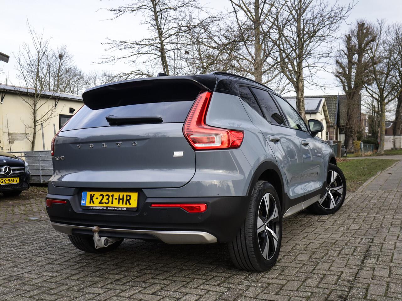 Volvo XC40 Recharge P8 AWD R-Design 3-Fase 1e-Eig. & Keurig-Onderh. BOVAG-Garantie. NL-Auto.