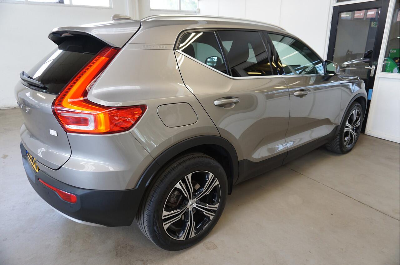 Volvo XC40 1.5 T4 Inscription Leder Pilot-Assist Navi Camera
