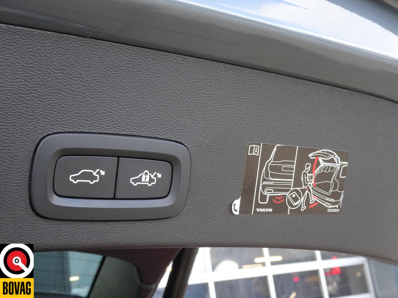 Volvo XC40 1.5 T4 Recharge Momentum pro