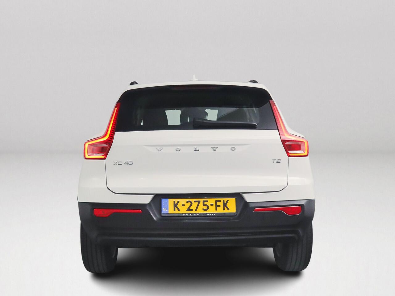 Volvo XC40 T2 Momentum Core | Airco