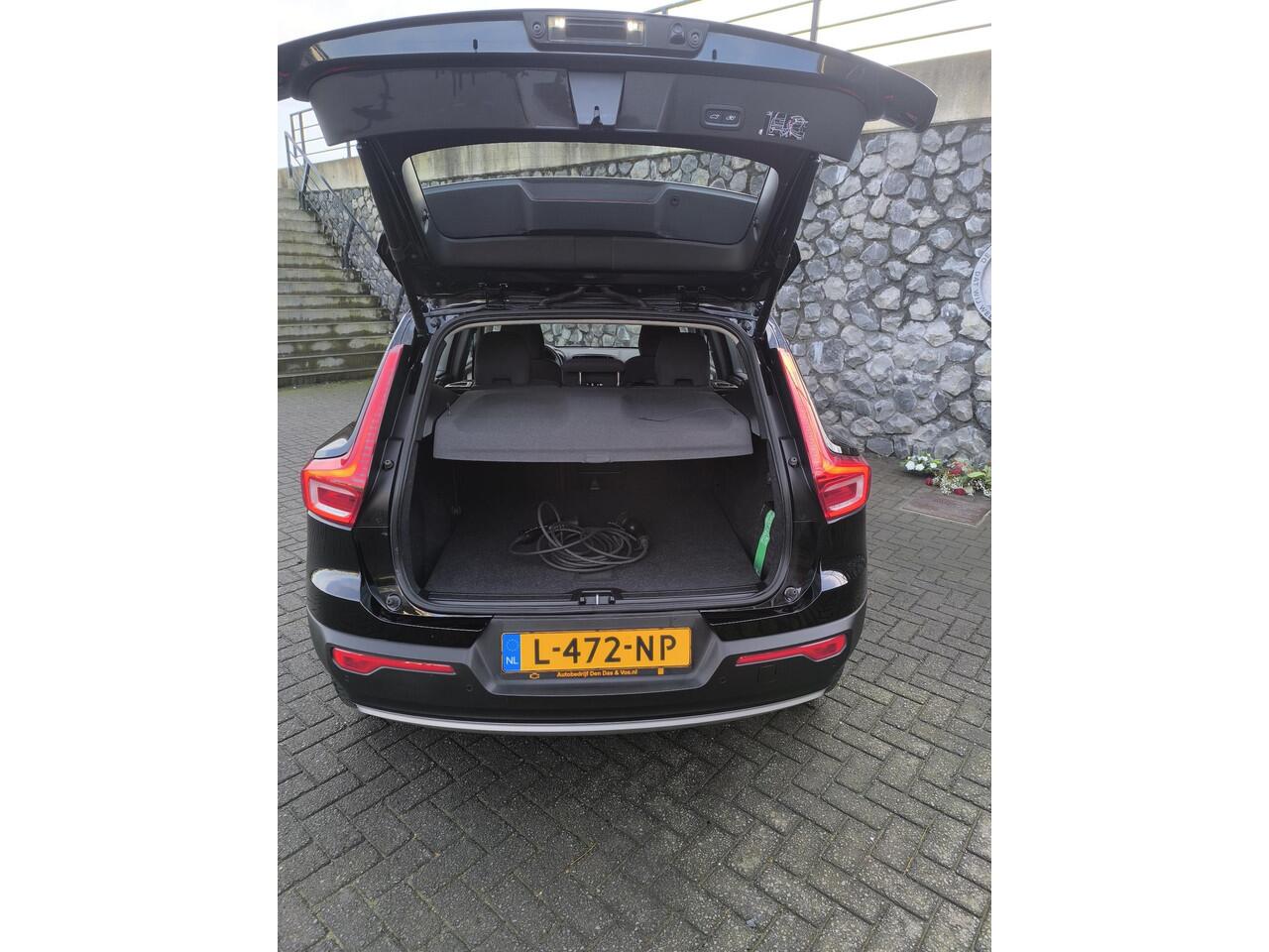 Volvo XC40 1.5 T5 Recharge Business Pro stoel en stuur verwarming, electr A klep, 360 Camera, carplay, all season banden