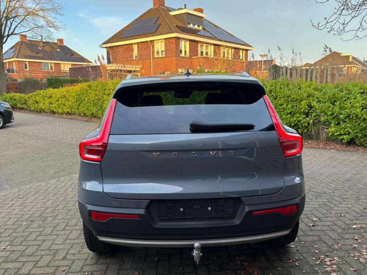 Volvo XC40 B4 2.0 Pano, Trekhaak, Acc