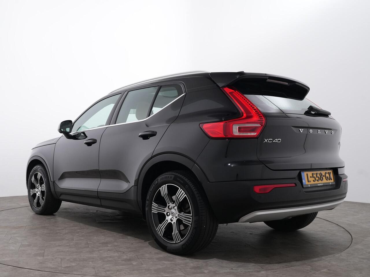 Volvo XC40 2.0 B4 198PK INSCRIPTION | Panoramadak | Trekhaak | Harman/Kardon