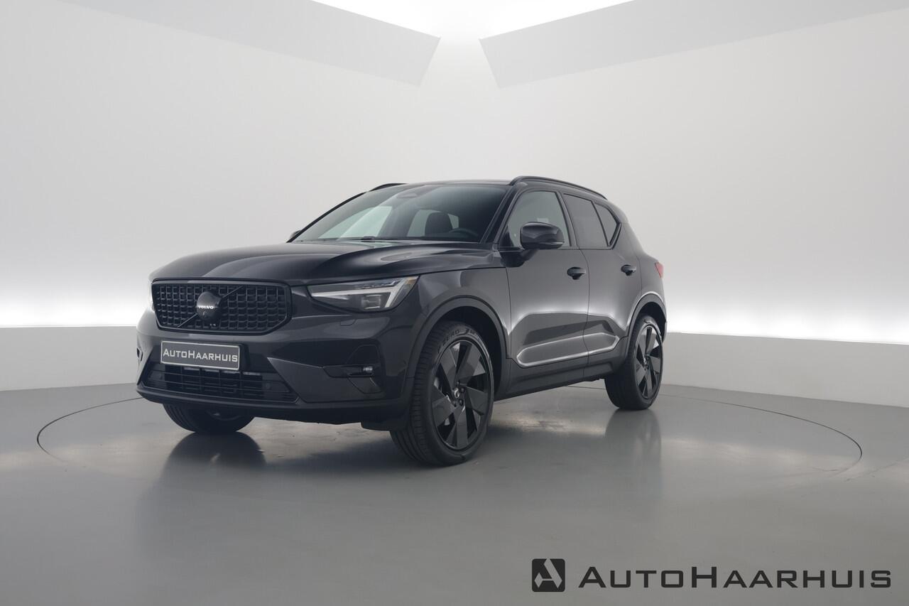 Volvo XC40 2.0 B3 Black Edition | Adapt. Cruise | Dodehoek | 360cam | CarPlay | Harman Kardon