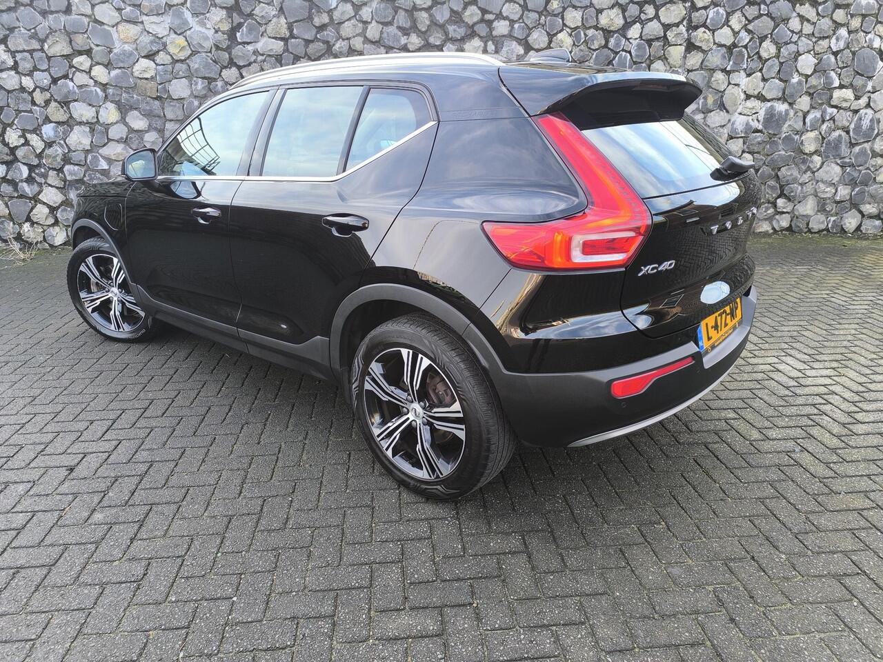 Volvo XC40 1.5 T5 Recharge Business Pro stoel en stuur verwarming, electr A klep, 360 Camera, carplay, all season banden