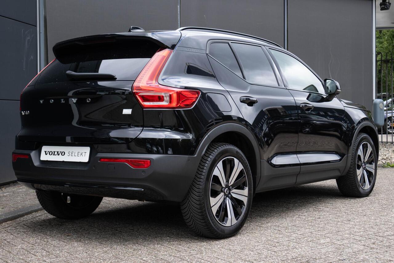 Volvo XC40 T5 Recharge Inscription | Elektrisch schuif-/kanteldak | Lederen bekleding | Harman Kardon Premium Sound | Draadloze telefoonlader | All-Season banden | Elektrische stoelverstelling |