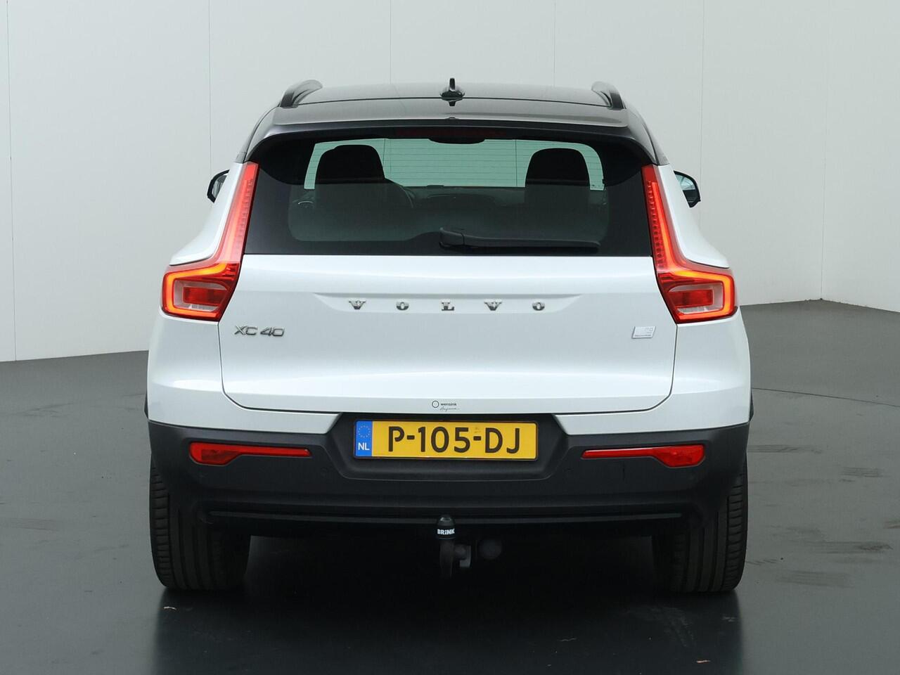 Volvo XC40 Recharge P8 AWD R-Design | SOH 91% | Trekhaak | Navigatie | Digitaal Dashboard | Comfortstoelen | Camera | DAB | Apple CarPlay/Android auto | Stoel/Stuurverwarming | BLIS |